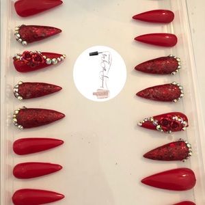 Authentic custom press on nails